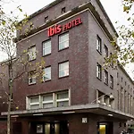 Hotel Ibis Hauptbahnhof 3*
