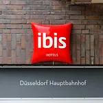 Ibis Hauptbahnhof Hotel 3*