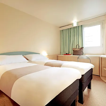 Ibis Hauptbahnhof Dusseldorf
