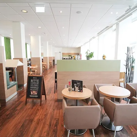 Ibis Hauptbahnhof 2* Dusseldorf