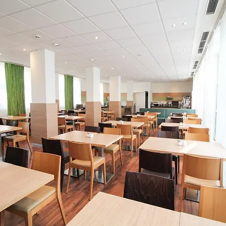Ibis Hauptbahnhof Hotel Dusseldorf