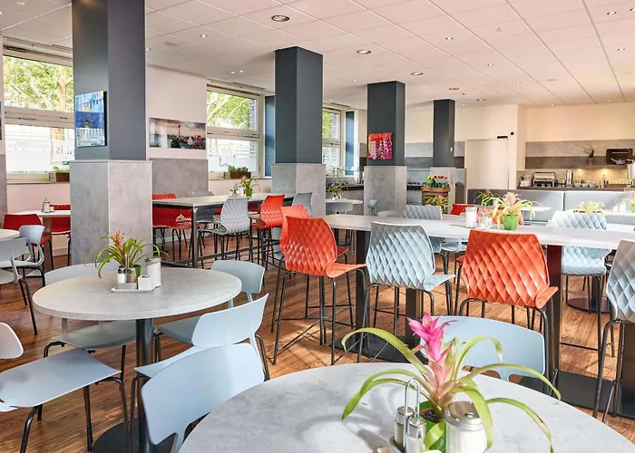 Ibis Hauptbahnhof 3*